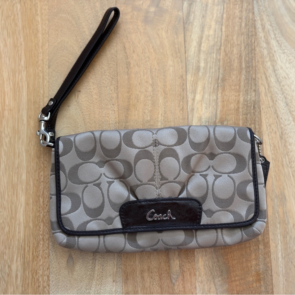 Coach Womens C Signature Flap Wristlet Clutch Purse Sateen Khaki OS